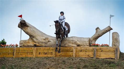 Ros Canter Jumps Clear In World Eventing Championships Cross Country
