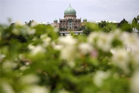 These include political, financial, corporate and others. Malaysia's Anwar warns PM Muhyiddin seeks emergency law to ...