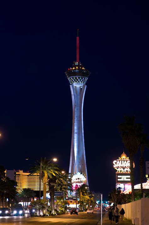 The Stratosphere Hotel Is Positioned Like A Queen At The North End Of The Strip The Revolving