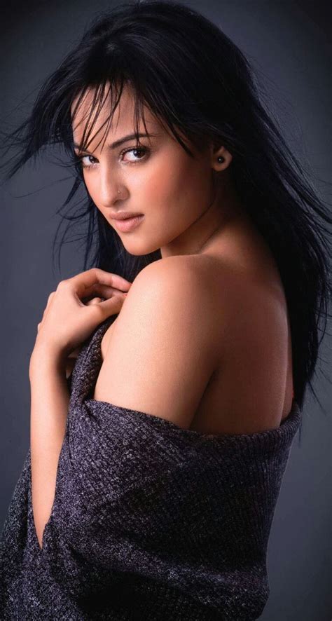 Picture Gallery Sonakshi Sinha Bollywood Star Beautiful Pics
