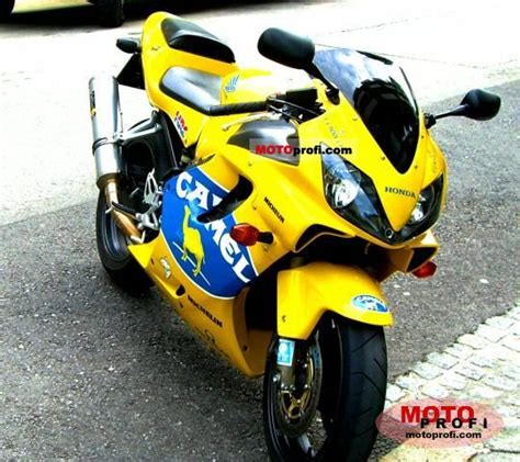 Stadium, arena & sports venue. Honda CBR 600 F Sport 2001 Specs and Photos