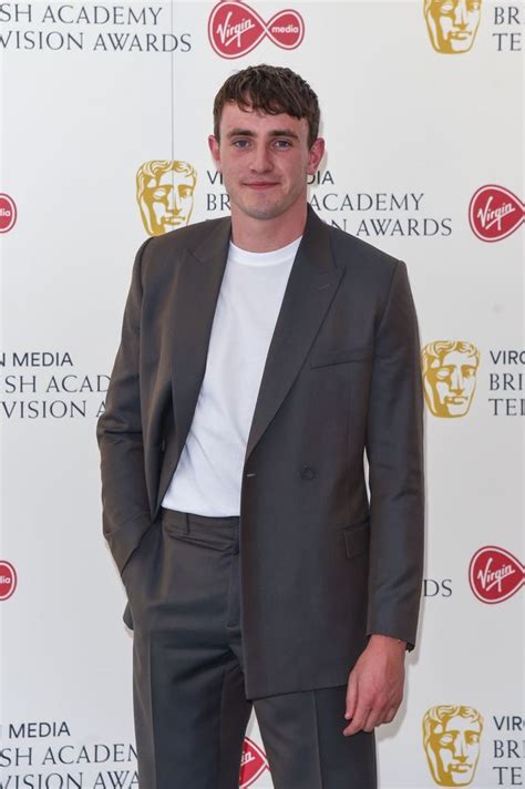 I may destroy you star michaela coel, britain's got talent dance group diversity, and paul mescal from normal people were among the winners on british tv's big awards night. 2020 - Daisy Edgar-Jones von Normal People sagt, Freund ...