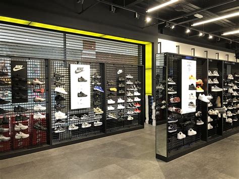 Jd sports is the leading sneaker and sports fashion retailer. JD Sports now open - Whitefriars Shopping