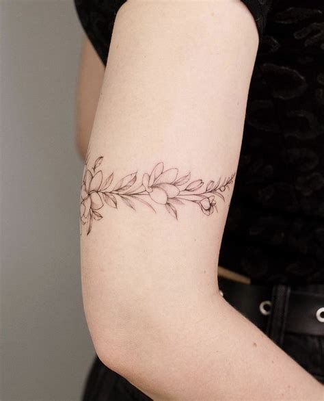 Pin De Lola Charles Em Tatts Tatuagem Tatuagens