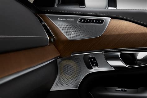 Feb 26, 2020 · the price increase is because malaysia uses an outdated tax system. Updated Volvo XC90 SUV launched - From RM373,888 - News ...