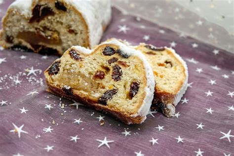 Over 280 traditional, authentic, home cooked and tested recipes from different parts of india's southern state, i.e. Sweet Molasses Raisin Bread Recipe
