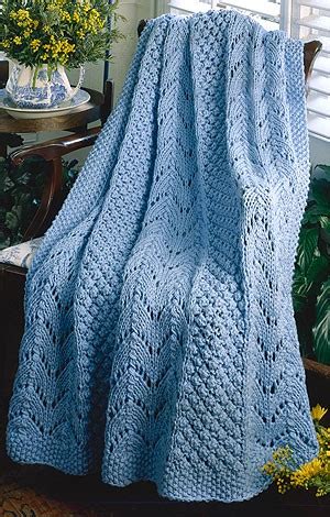 Now knitters everywhere can rejoice with these knitted afghan patterns. Fan Knit Afghan ⋆ Knitting Bee