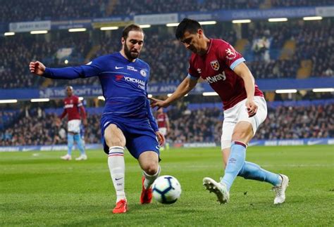 West ham had the ball in the chelsea net twice in the first half, before and after silva's goal. Chelsea 2-0 West Ham: Eden Hazard masterclass sends Blues ...