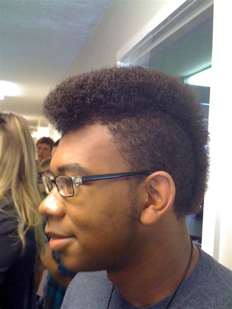 Coupe Afro Homme: 72 idées pour votre inspiration