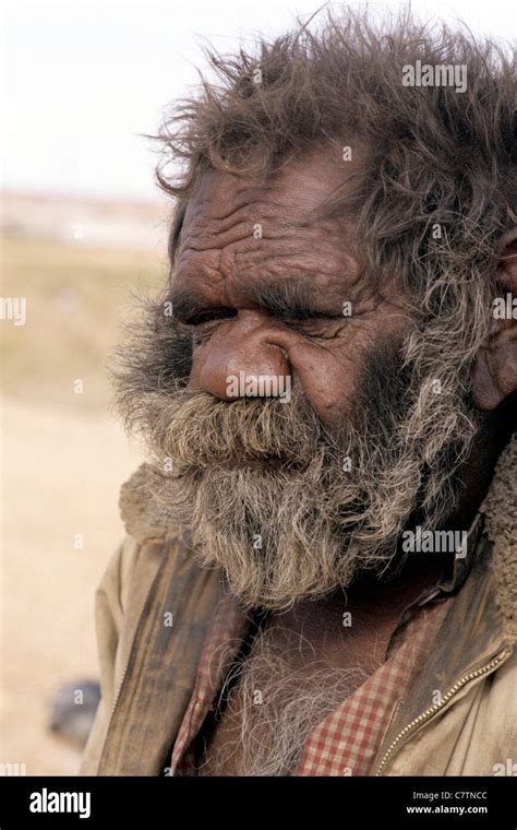 Aboriginal Australian Old Man Hi Res Stock Photography And Images Alamy