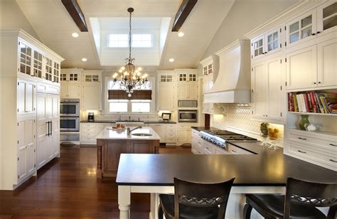 Vaulted ceiling kitchen transitional pulliam morris interiors. 42 Kitchens With Vaulted Ceilings - Home Stratosphere