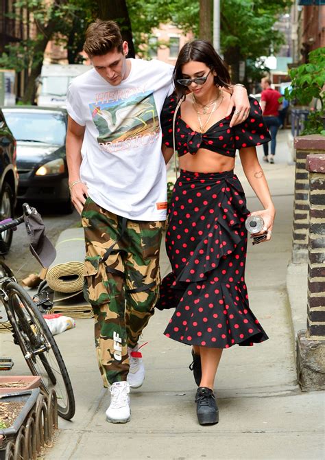 Anwar hadid, who is dua lipa dating now? Dua Lipa With Her Boyfriend Isaac Carew in New York 06/18/2018