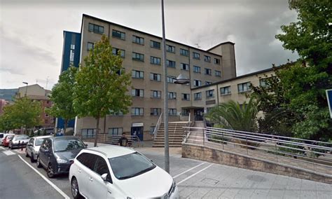 Simple Science: How to Make a Volcano with Kids