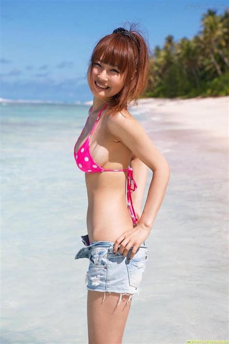 Misaki Niton Foto Model Cantik Dari Jepang Dengan Bikini Part 2 19 Foto
