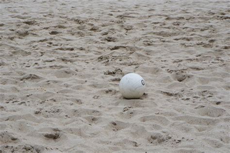 Mindenesetre a meccsek lementek, 2. Ingyenes képek : strand, tenger, homok, játszma, meccs ...