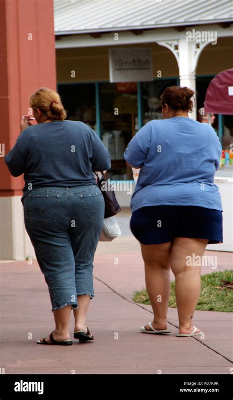 Obese Women Rear View Banque De Photographies Et Dimages à Haute