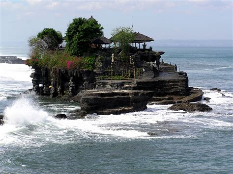 Temple Of Java Tanah Lot Temple