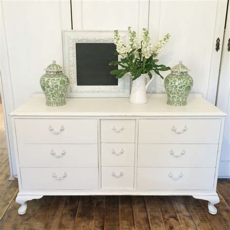 The white lilies add just the right amount of natural freshness. Lilyfield Life: Painting bedroom furniture white