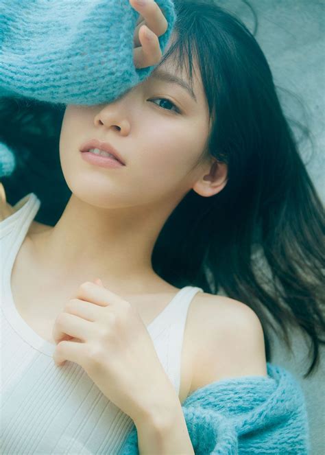 Facebooktwitterline吉岡里帆が女優として ブレイクしていますね♪ そんな彼女の 個人的にどうしても 気になってしまうことが あります。 それは整形疑惑です。。 ・・・. 写真(1ページ目)吉岡里帆 舞台に映画に忙しい彼女が「時間が ...
