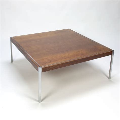 Tabletop made in italy or u.s.a., depending on material. Vintage Knoll International coffee table design Richard