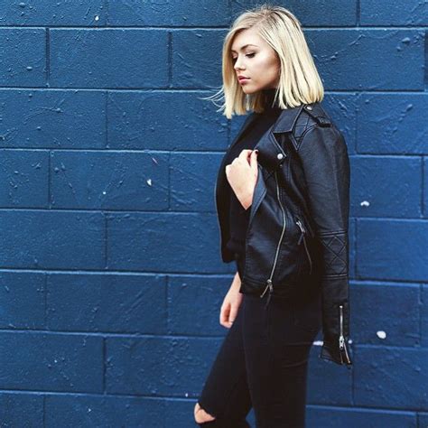 The great bit is that the straight bob hairstyle is perfect for the casual and formal. See this Instagram photo by @issyquinnxo • 394 likes ...