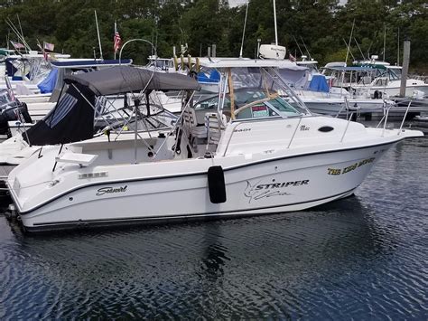 2003 Seaswirl Striper 2601 Walkaround Io Power Boat For Sale