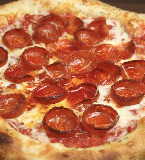 What Is Old World Pepperoni Why Does It Curl On Pizza