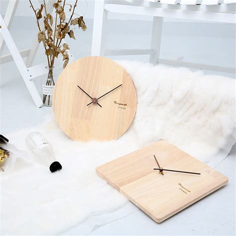 Nordic Creative Simple Wood Clock New Square Round Wall Clock Parlor