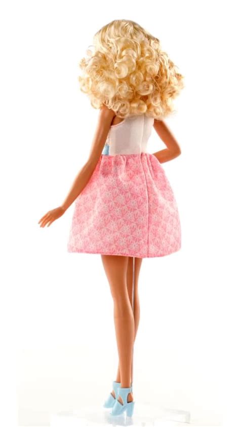 Barbie Fashionistas Doll 14 Powder Pink