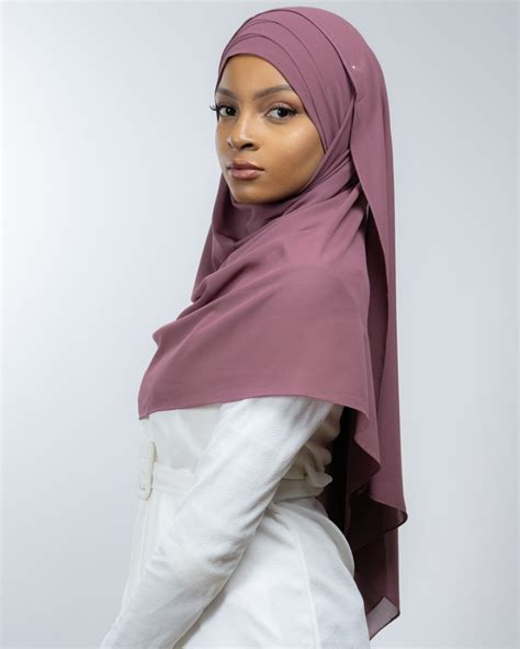 Voici les dernières étapes à reproduire. Foulard Bandana Tuto Language:fr : Voici donc quelques ...