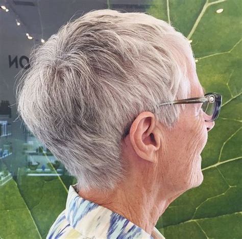 It flatters most face shapes, works with almost all hair textures and, better yet, it looks great on femmes of all ages—whether you're 15 or 80. The Best Hairstyles and Haircuts for Women Over 70