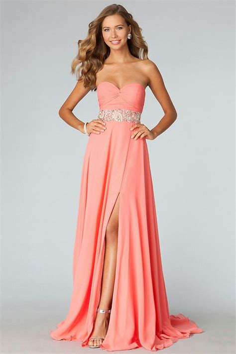 390,186 likes · 1,794 talking about this. Pin von celina 🦋 auf Kleider | Kleidchen, Kleider, Abendkleid