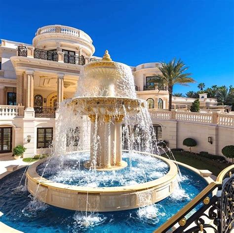 Ia dibeli oleh lakshmi untuk anaknya, aditya, yang merupakan ketua pegawai kewangan syarikatnya, arcelor mittal. 93 Model Desain Rumah Paling Mewah Di Dunia Terlihat Cantik