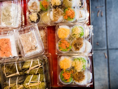 Fruit street health, inc came across one of the names in managing the diets and also losing weight. Mae Varee Fruit Shop, - Street Food Review - Condé Nast ...