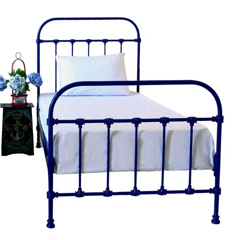 We did not find results for: Cama solteiro em ferro Baronesa Azul Bic :: Loja Dom Mascate