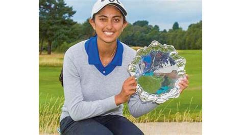 Bu hint adında , ashok adı bir patronimiktir ve kişiye verilen ad olan aditi ile atıfta bulunulmalıdır. Aditi Ashok wins third LET title