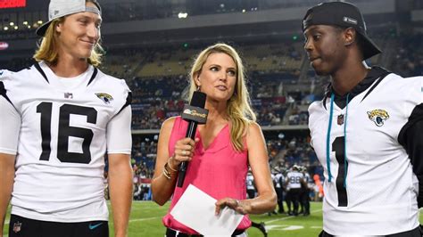 Who Is Melissa Stark Meet Nbcs New Nfl Sideline Reporter Joining Mike