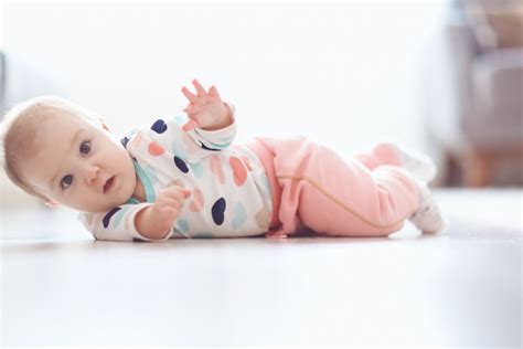 Com Quantos Meses O Bebe Começa A Gargalhar