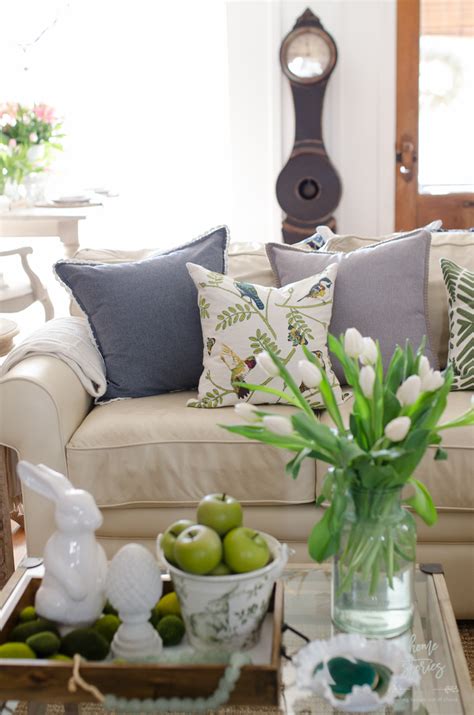 Decorate the windows in your home for christmas. Spring Decorating Ideas — Page 2