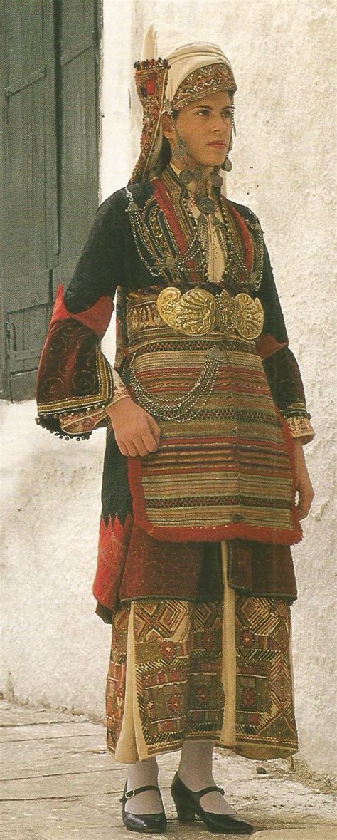 Print featuring a man and woman in the traditional dress of macedonia's galicnik area. Επισκοπή Ημαθίας(Δόρα Στράτου)