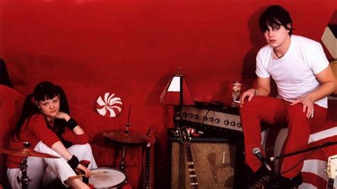 the white stripes play fell in love with a girl on top of the pops circa 2002 in new