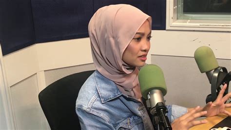 Assalamulaikum.hai kpopers saya rasa berbesar hati membuat top 10 berkaitan dengan kpop kerana saya tahu ramai rakyat. Carta ERA 40 - Nabila - YouTube