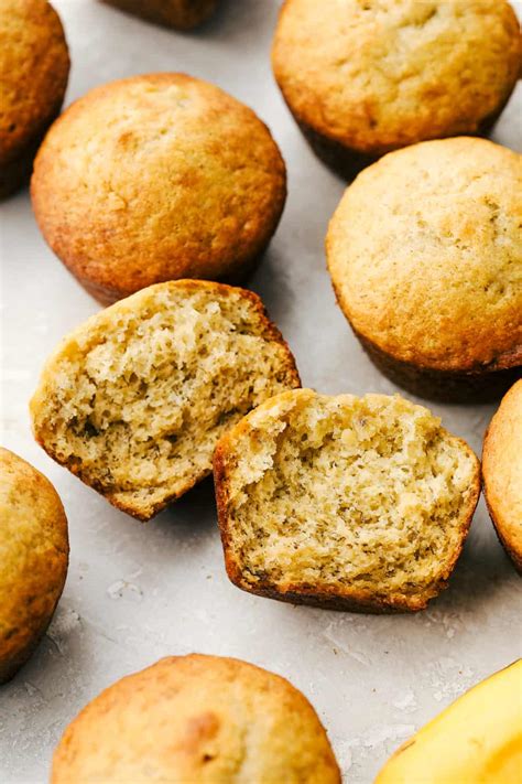Easy Banana Muffins | Total Recipes Network