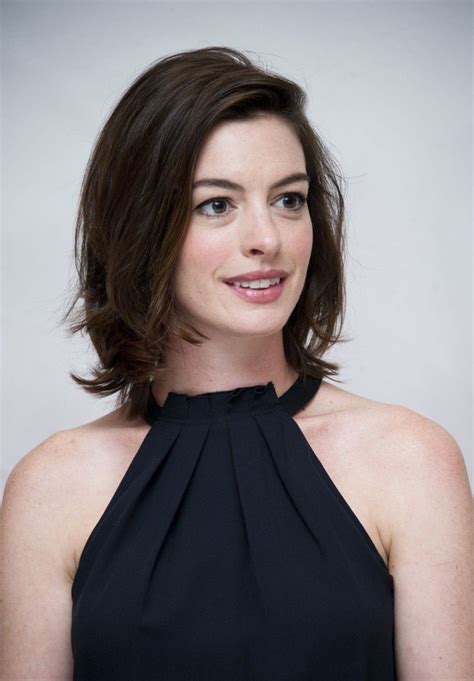 Anne Hathaway Haircut Anne Hathaway Style Cute Hairstyles For Short