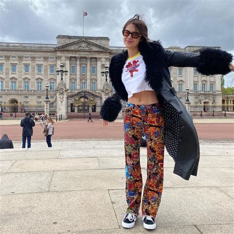 Olivia Rodrigo Es La Nueva It Girl De La Música Siete Looks Que Lo