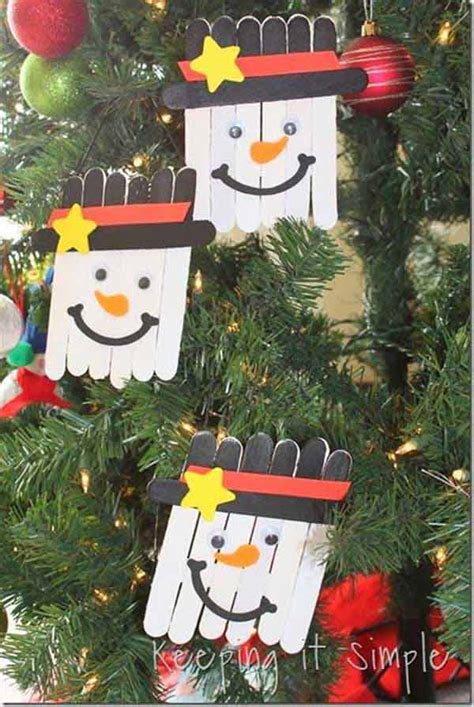 42 Adorable Christmas Crafts To Keep Kids Busy This Holiday Season