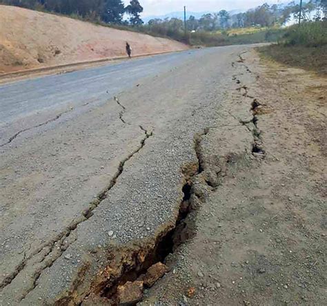Huge Quake Hits Papua New Guinea Extent Of Damage Unclear Gulftoday