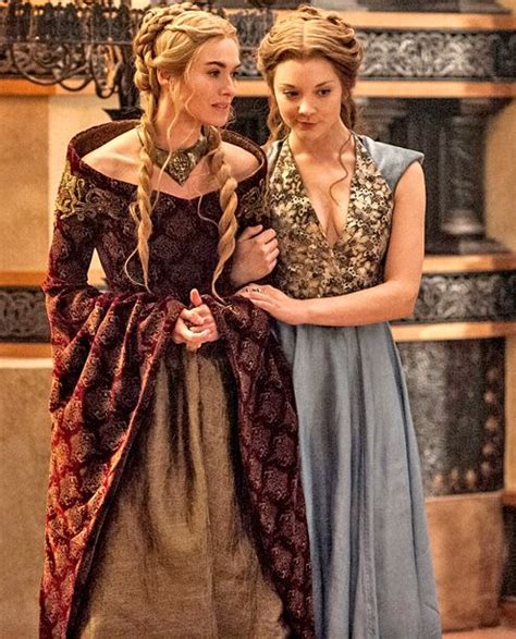 Game Of Thrones Natalie Dormer On Margaery S Revealing Costumes Game Of Thrones Costumes