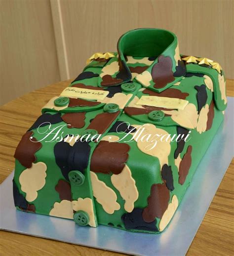 Frost windows of cabs with a thin layer of reserved vanilla frosting; Military cake | Asmaa Alazawi Cake | Pinterest | Military cake, Cake and Cake designs