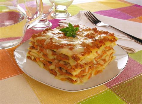 Lasanha low carb | passo a passo. Lasanha rosé - Guia da Cozinha